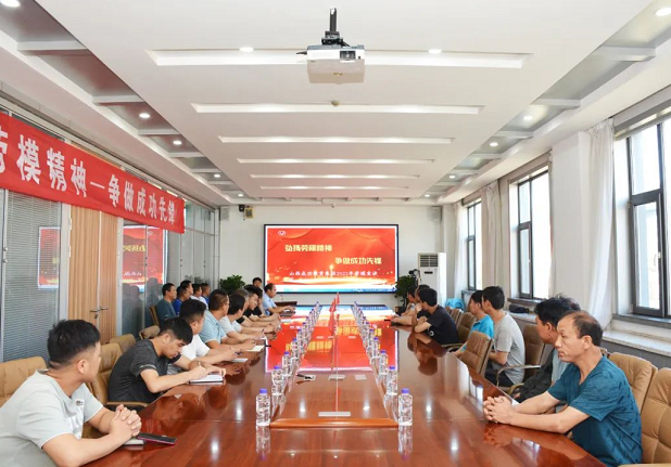 Bwin必赢网站入口“弘扬劳模精神 争做成功先锋”第四期劳模宣讲活动举行