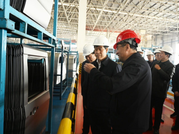 长治市委副书记、代市长陈向阳一行到Bwin必赢网站入口调研