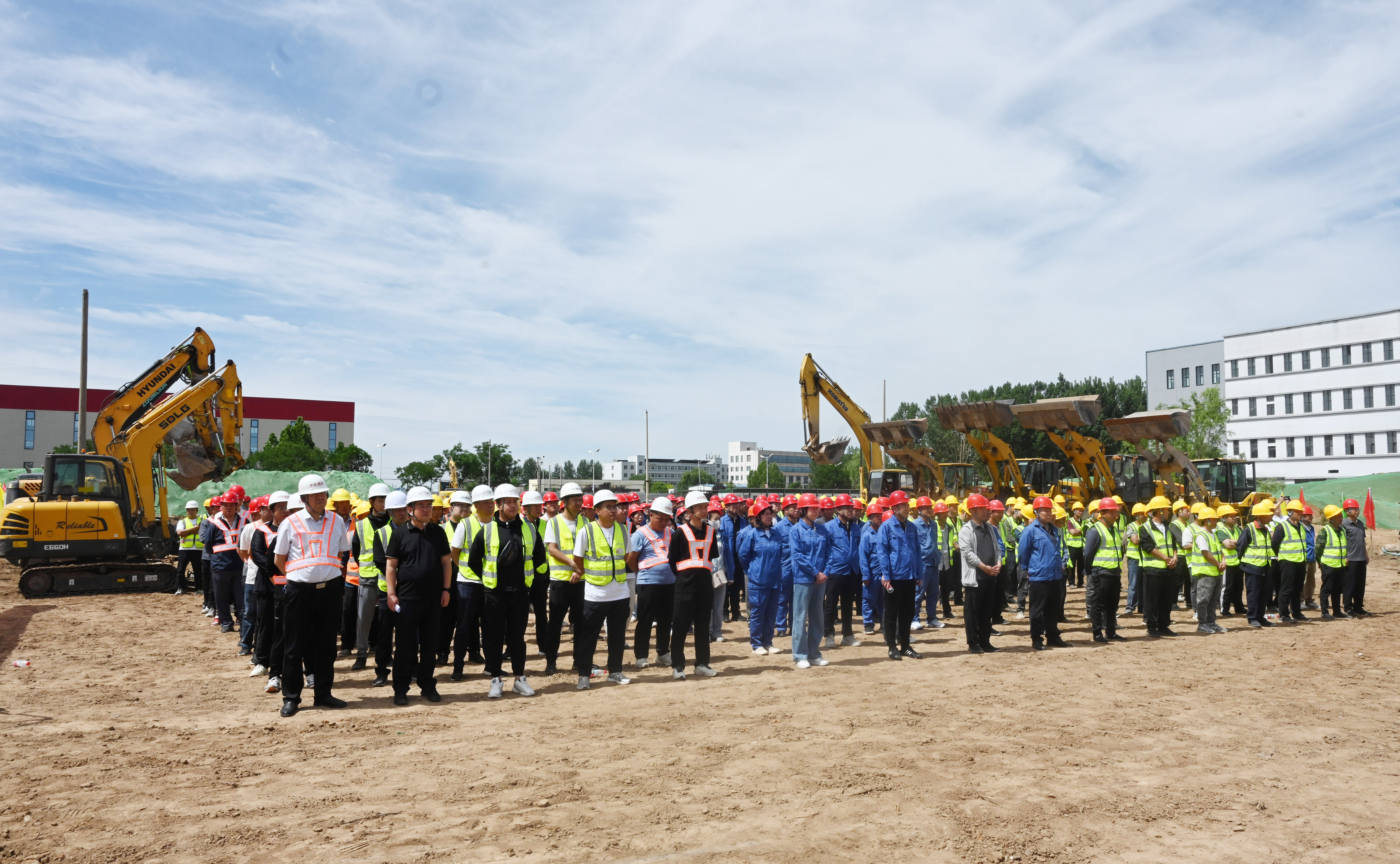 长治市城建重点项目集中开工仪式在Bwin必赢网站入口祥和园举行
